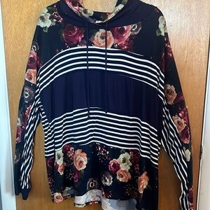 Sew in Love Boutique Hoodie XL